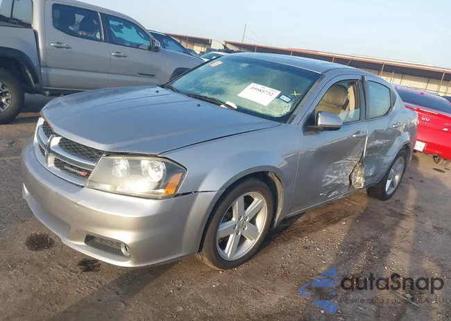 1C3CDZCB1DN689532: 39985732