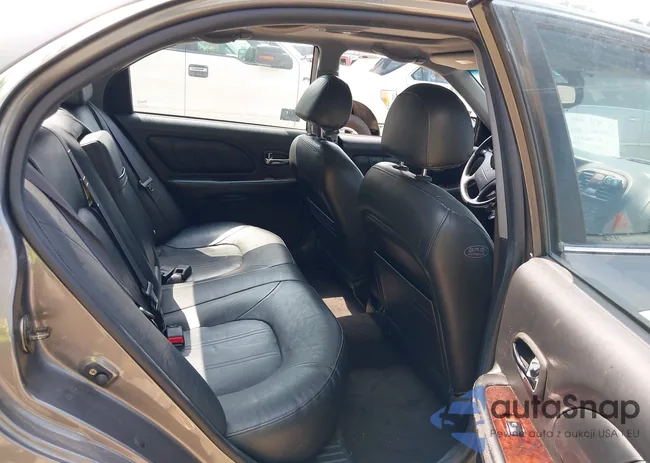 KMHWF35H34A966489: 39990558