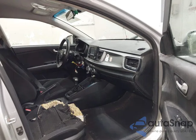 3KPA24AB6KE237513: 39992201