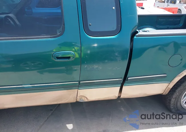 1FTDX1762VNA48784: 39994369