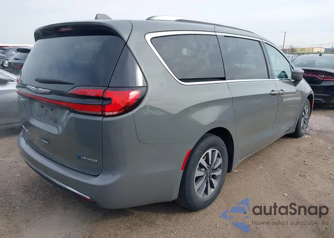 2C4RC1L78MR596371: 39993913