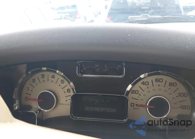 1FMFU17557LA73729: 39996124