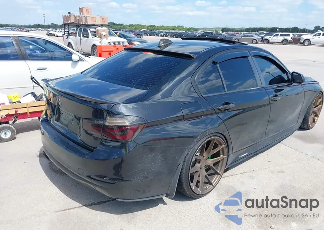 WBA3C1C53CF432047: 39998933