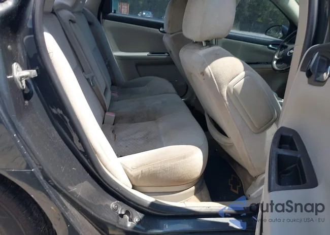 2G1WB5E34E1137418: 40000271