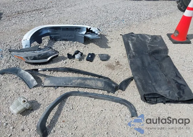 1GTV2UECXFZ343977: 40000692