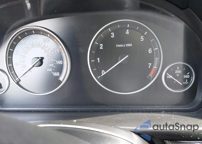 WBAXH5C56CDW05033: 40000044