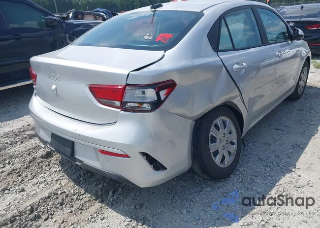 3KPA24AD1PE590332: 40009371