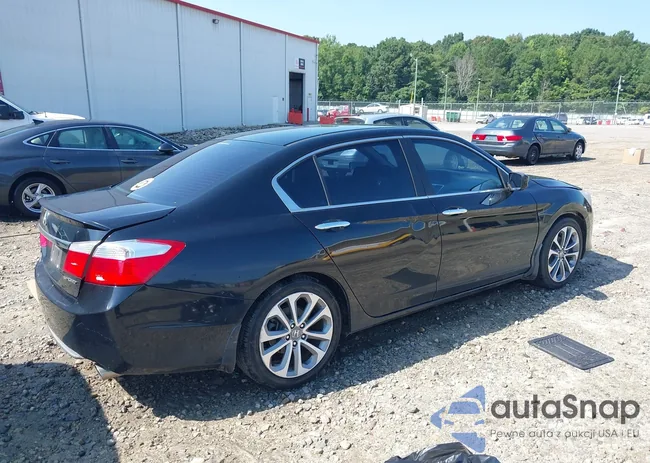 1HGCR2F52FA055250: 40013607