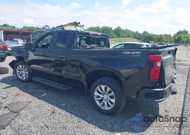 1GCRYBEK9LZ323579: 40013828