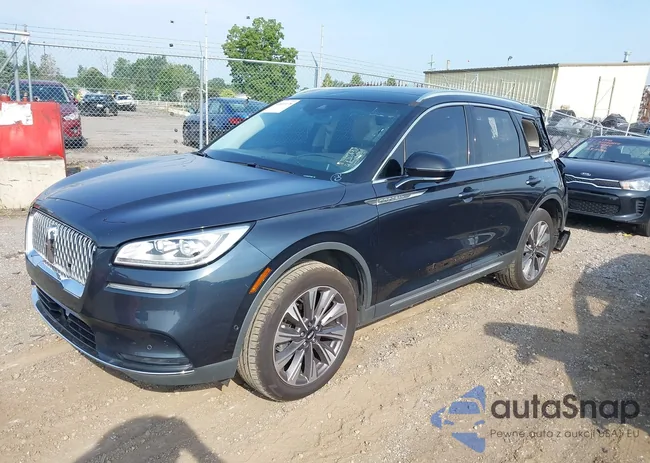 5LMCJ2D99LUL10944: 40013178