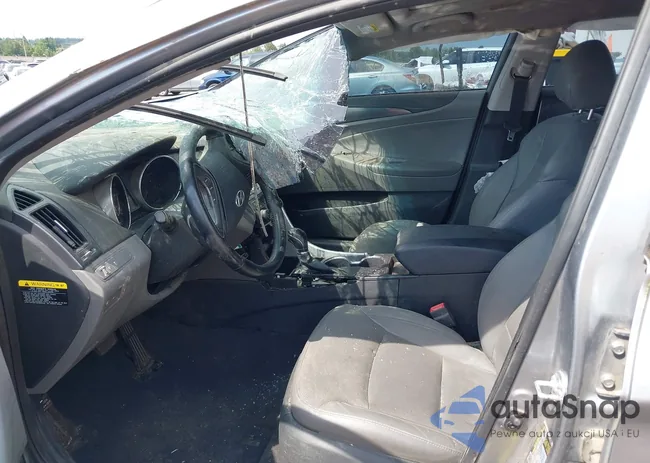 KMHEC4A42FA119026: 40014329