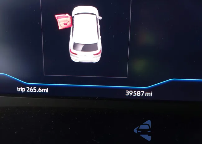 1V2EE2CA9MC226953: 40014786