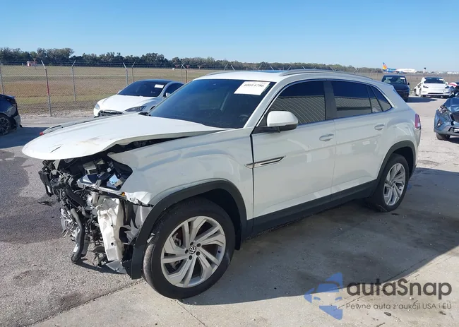 1V2EE2CA9MC226953: 40014786