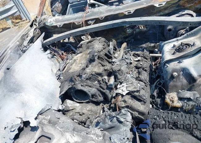 2C3CDXCT8MH639734: 40015656