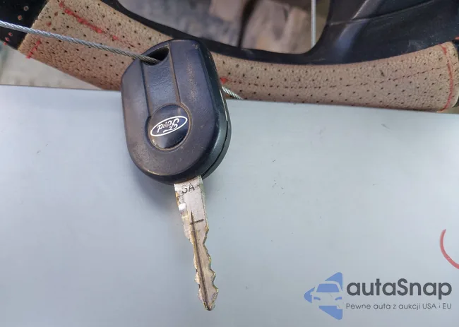 1FTMF1CM2EFB48496: 40015147