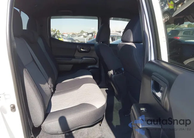 3TMDZ5BN0NM122407: 40015181