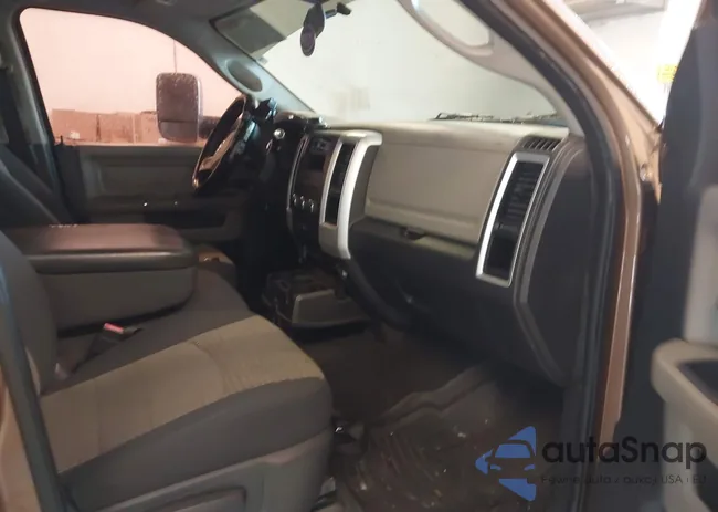 1D7RB1GP4BS657326: 40018517