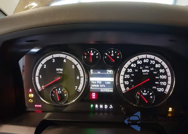 1D7RB1GP4BS657326: 40018517