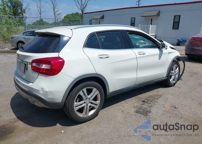 WDCTG4EB7GJ217702: 40018539