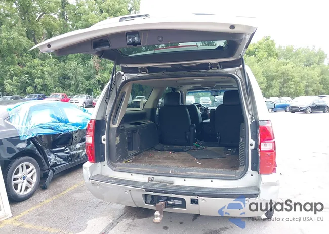 1GNSKKE35BR290484: 40019573