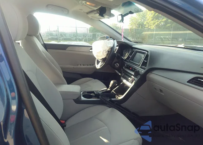 5NPE24AF7KH808975: 40020161