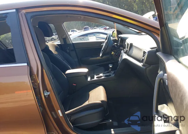 KNDPMCAC2J7301391: 40021707