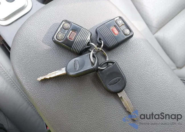 1FMDK05126GA53887: 40022392