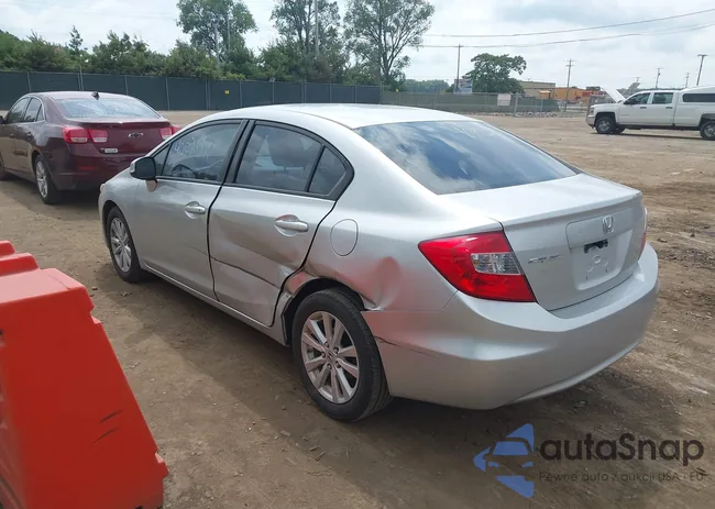 19XFB2F8XCE102446: 40021911