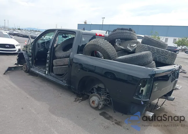 1C6RR6LM7HS550477: 40022979