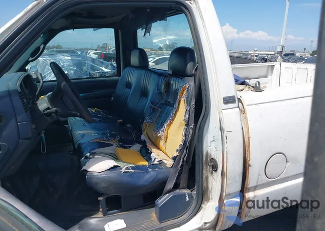 1GCEC14Z1SZ261471: 40026798