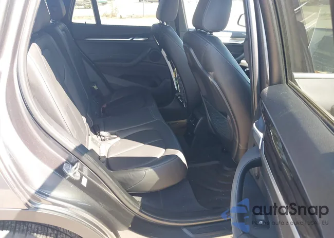 WBXHT3C30J5K29092: 40026817