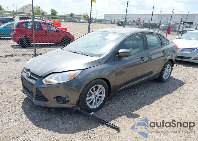 1FADP3F21JL267046: 40029338