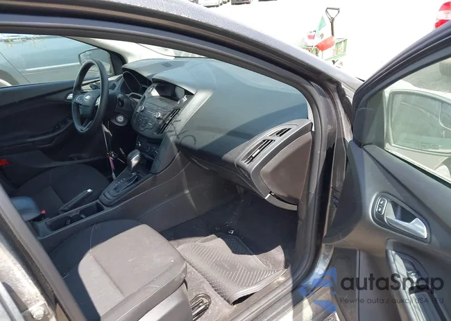 1FADP3F21JL267046: 40029338