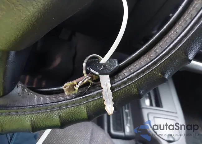 1J4FF58S81L514104: 40029350