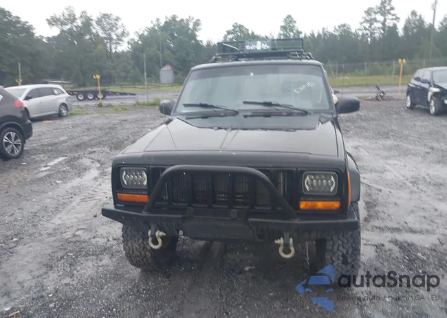 1J4FF58S81L514104: 40029350