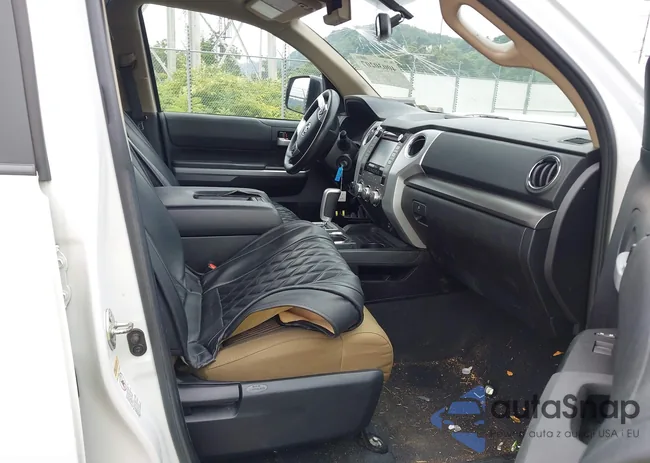 5TFDY5F19EX412410: 40030207