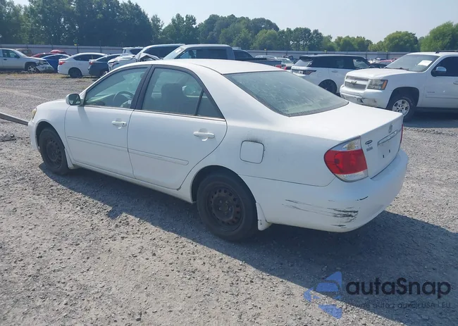 4T1BE32KX6U735138: 40030384