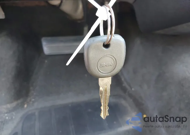 2G1WB5E35C1126778: 40030550