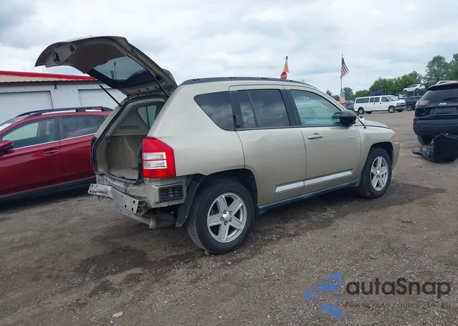 1J4NF1FB5AD642964: 40031399