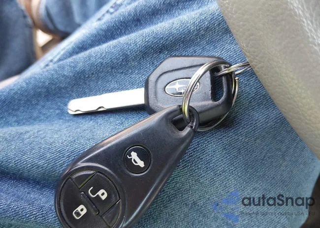 JF2SHADC0BH742612: 40032795