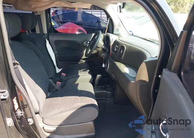 JN8AZ28R59T127819: 40032802