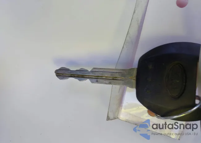 KNDMG4C78C6441101: 40035686