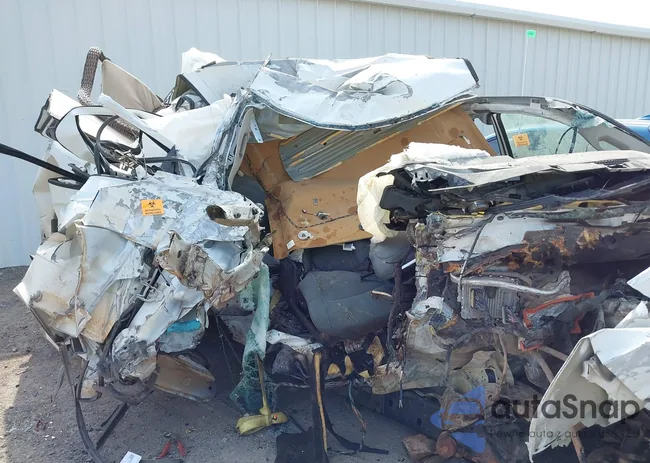 1C6RR6TT2KS584471: 40035105