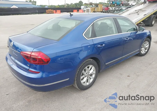 1VWAT7A36HC027935: 40036909