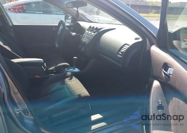 1N4AL2AP1CC216841: 40038518