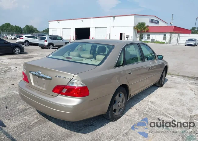 4T1BF28B33U303646: 40037922