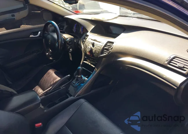 JH4CU2F46CC003042: 40039128