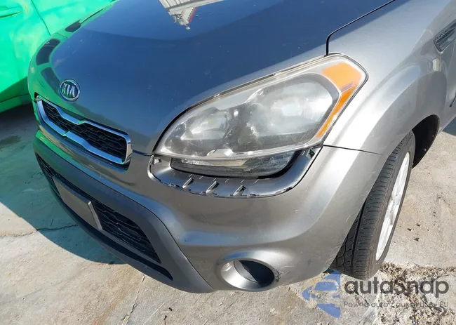 KNDJT2A64C7438042: 40040215