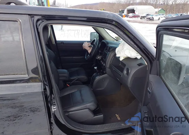 1C4NJRFBXGD545304: 40040516