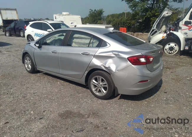 1G1BE5SM8J7126180: 40041200